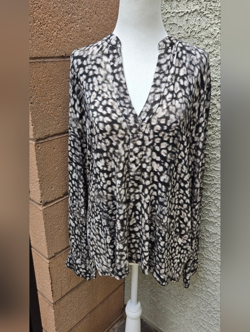 Womens Brown & Black Printed V-Neck Tunic Top